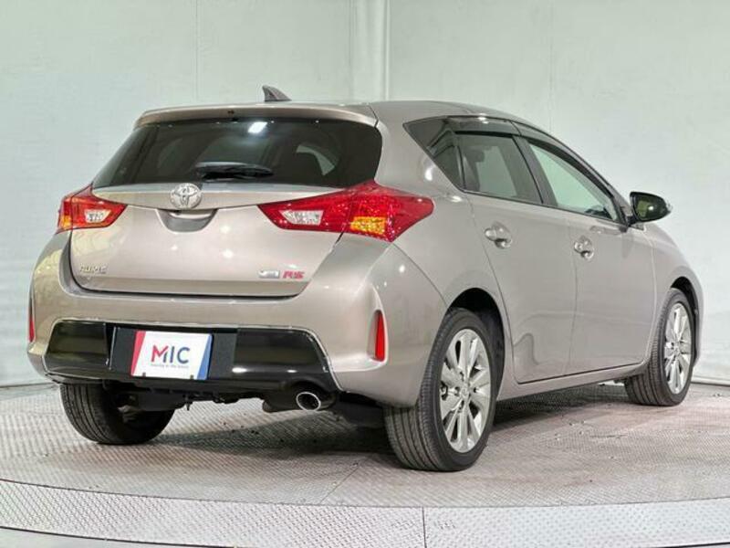 AURIS
