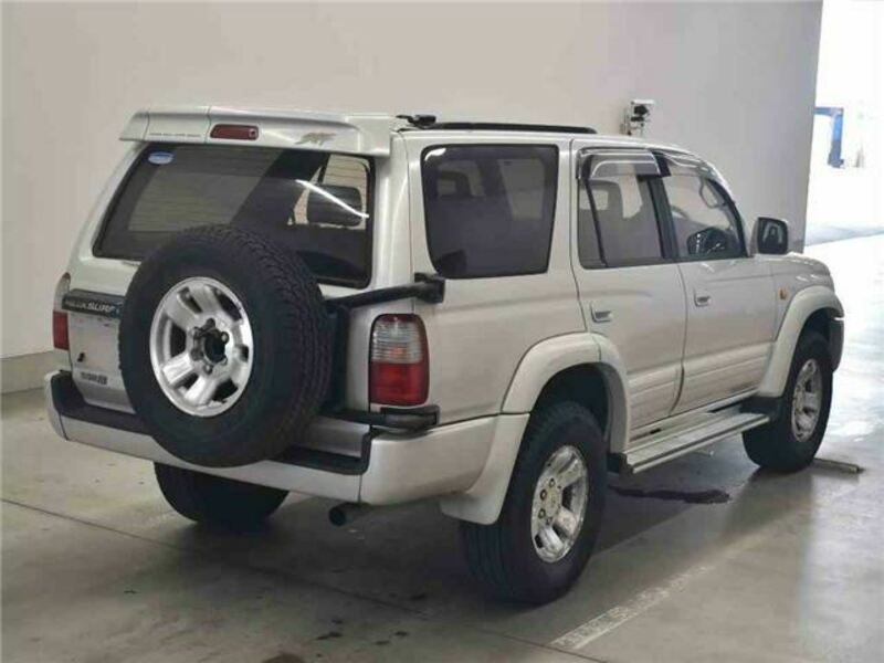 HILUX SURF