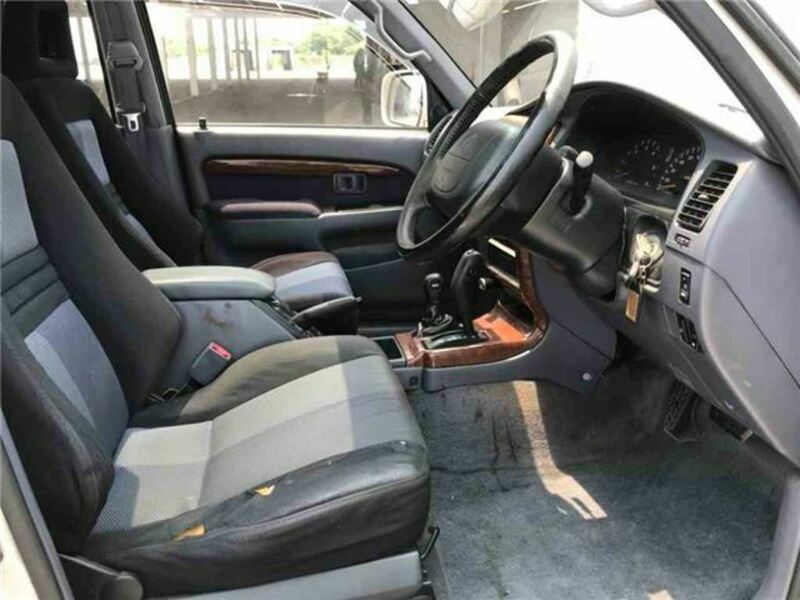 HILUX SURF
