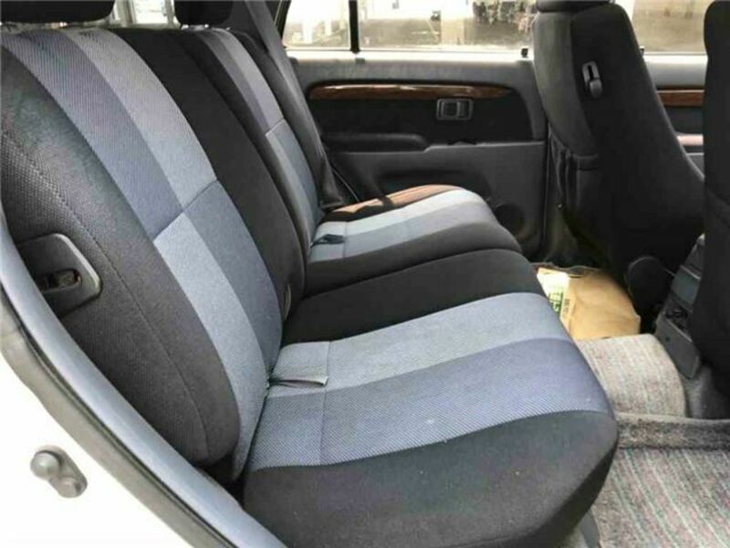 HILUX SURF