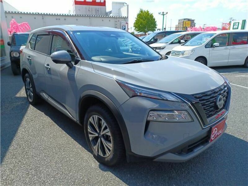 X-TRAIL
