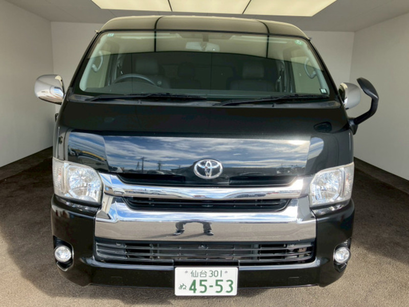 HIACE