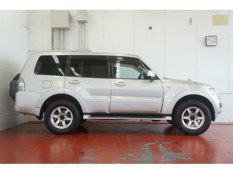 PAJERO