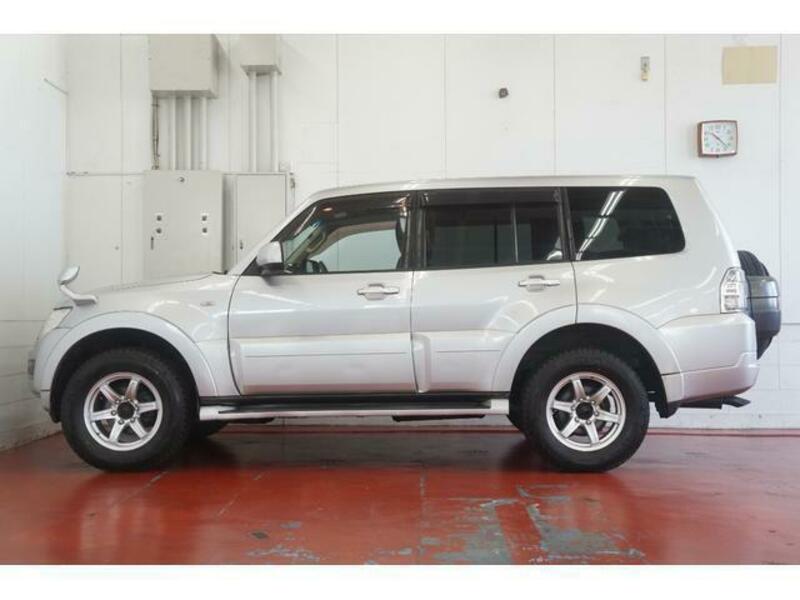 PAJERO