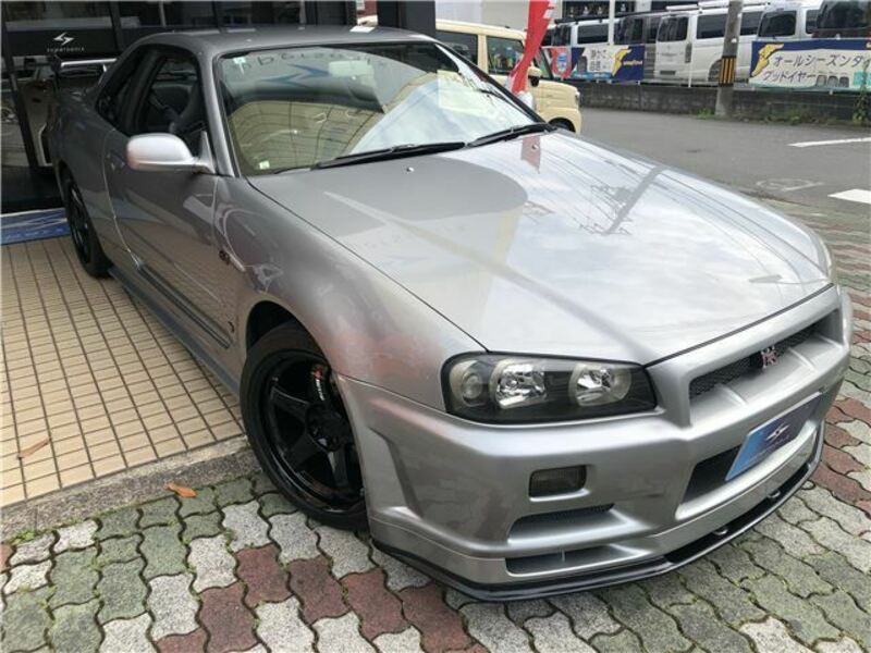 SKYLINE