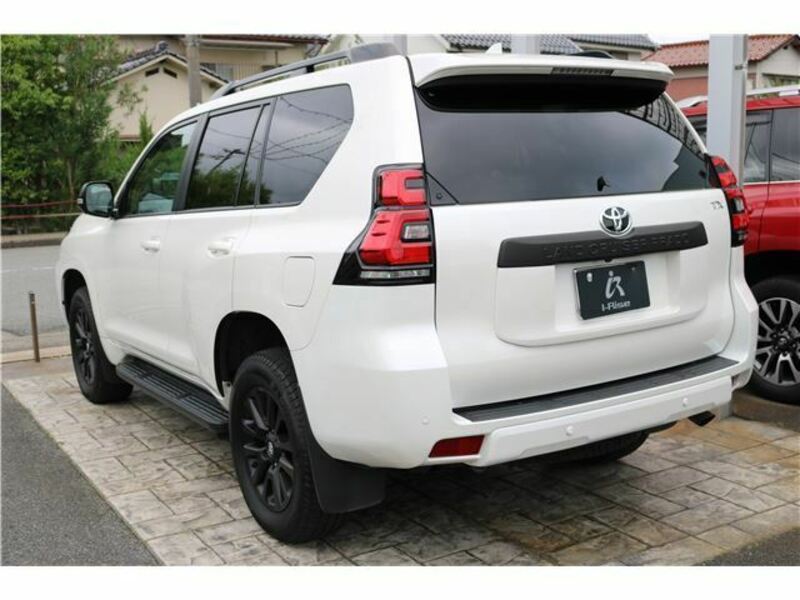 LAND CRUISER PRADO