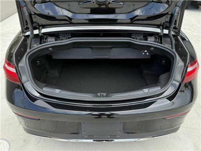 E-CLASS