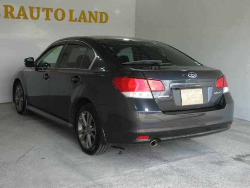 LEGACY B4