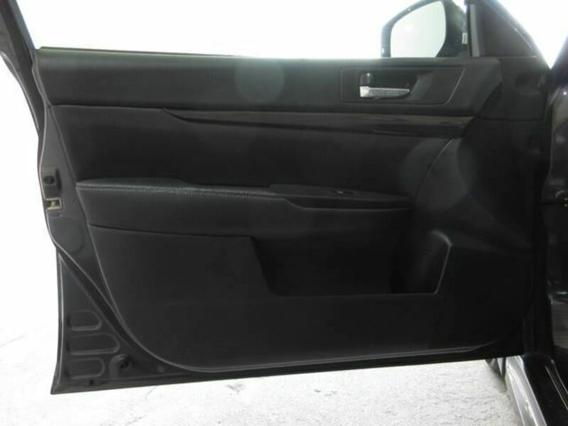 LEGACY B4