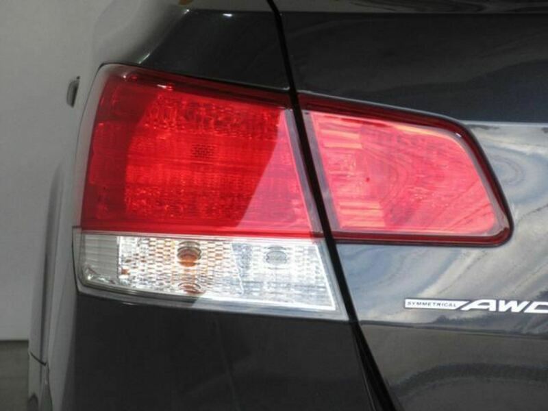 LEGACY B4