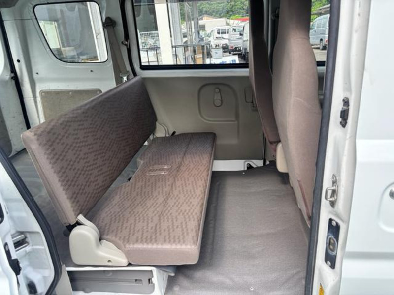 MINICAB VAN