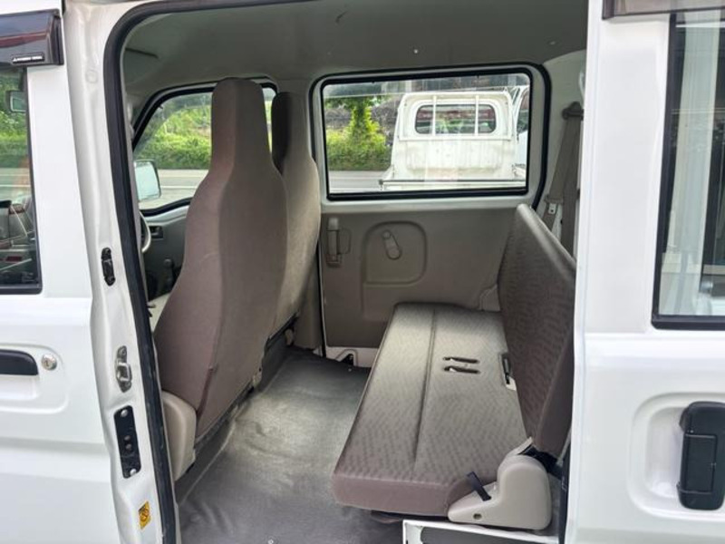 MINICAB VAN