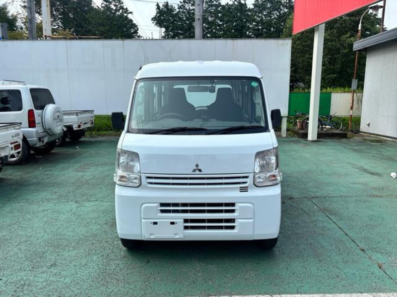 MITSUBISHI MINICAB VAN