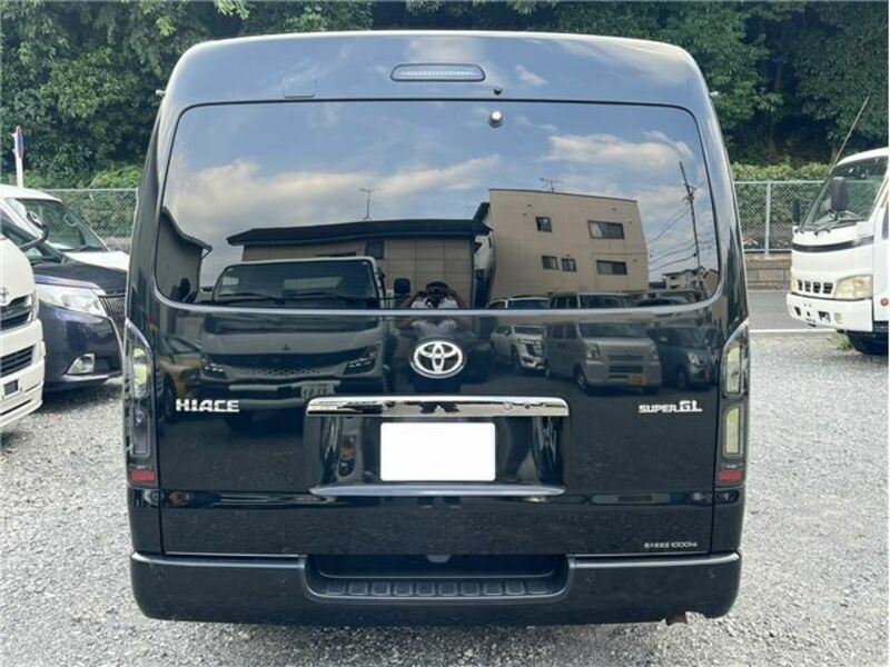 HIACE VAN