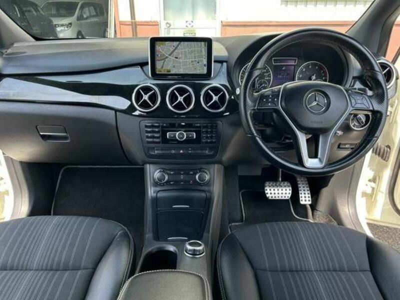 B-CLASS