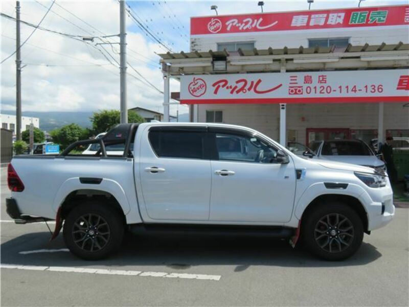 HILUX