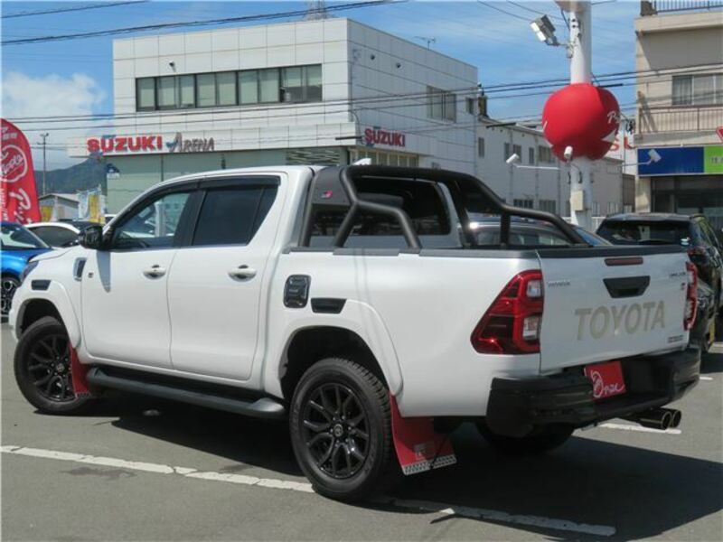 HILUX