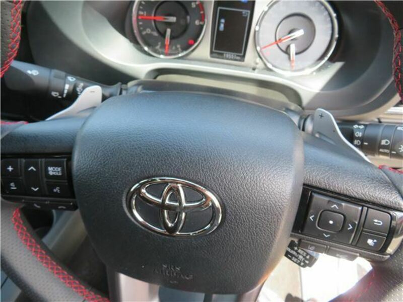 HILUX