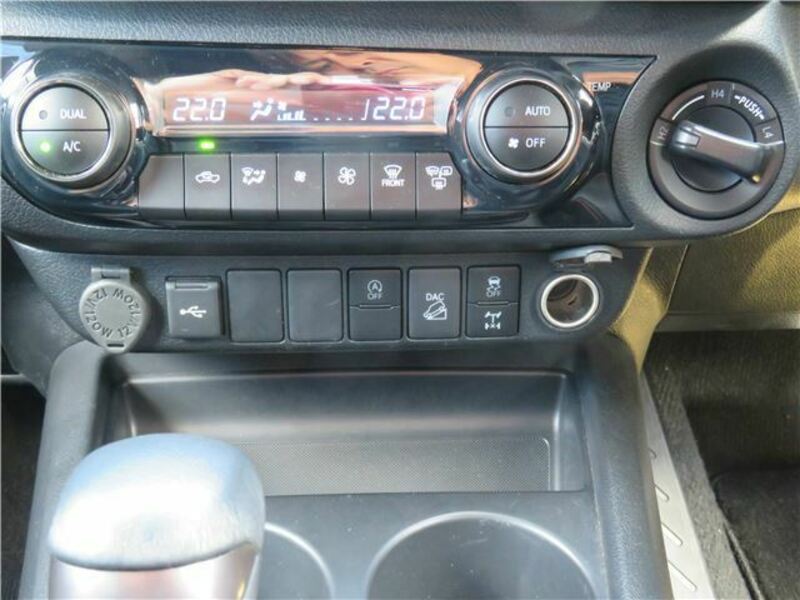 HILUX
