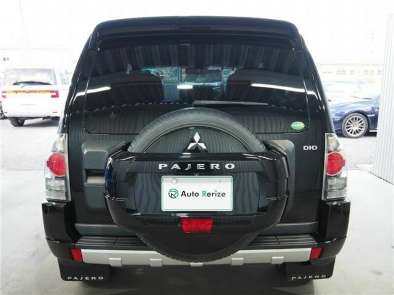 PAJERO