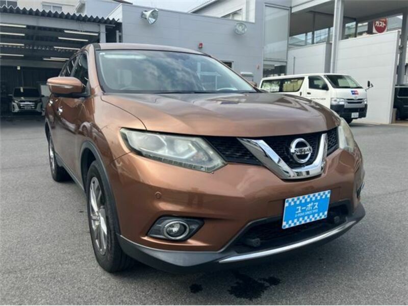 X-TRAIL