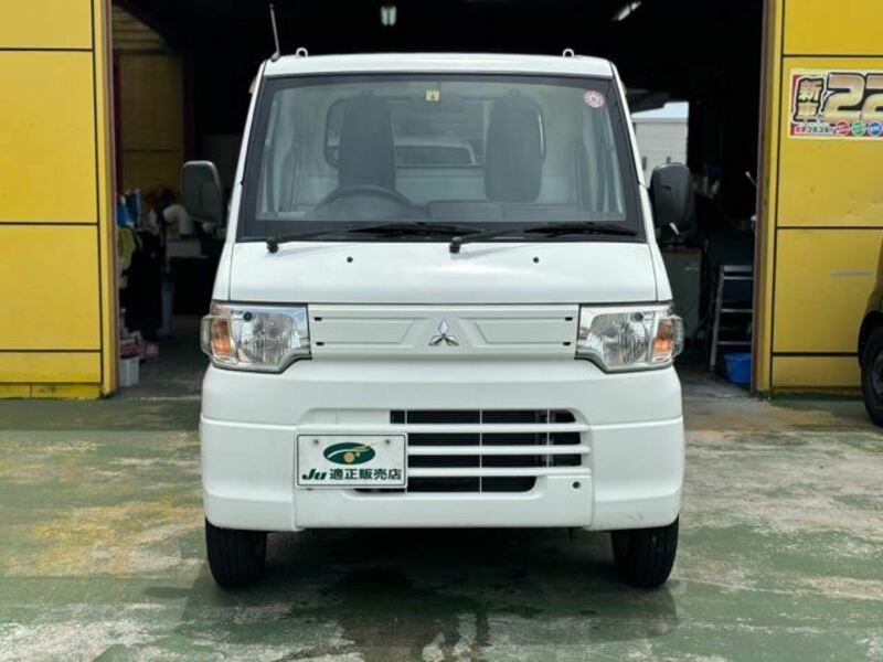 MINICAB TRUCK
