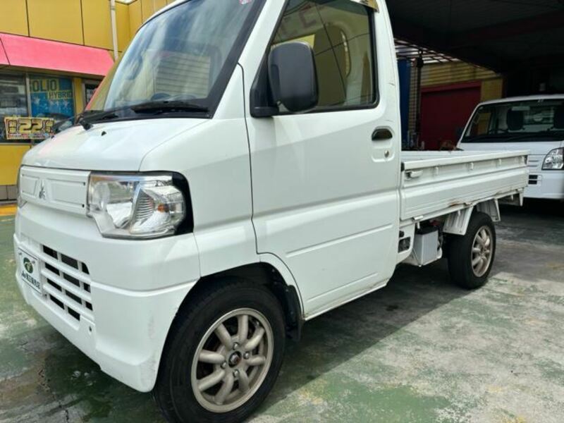 MINICAB TRUCK