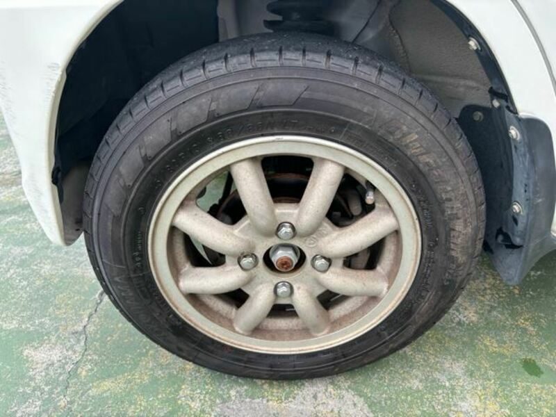 MINICAB TRUCK