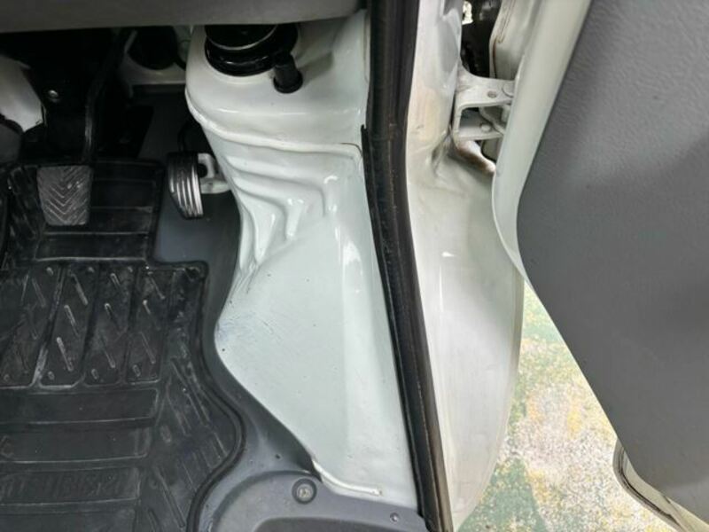 MINICAB TRUCK