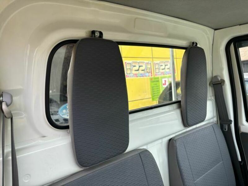 MINICAB TRUCK