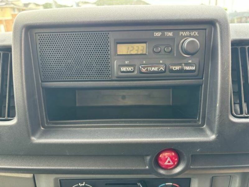 MINICAB TRUCK