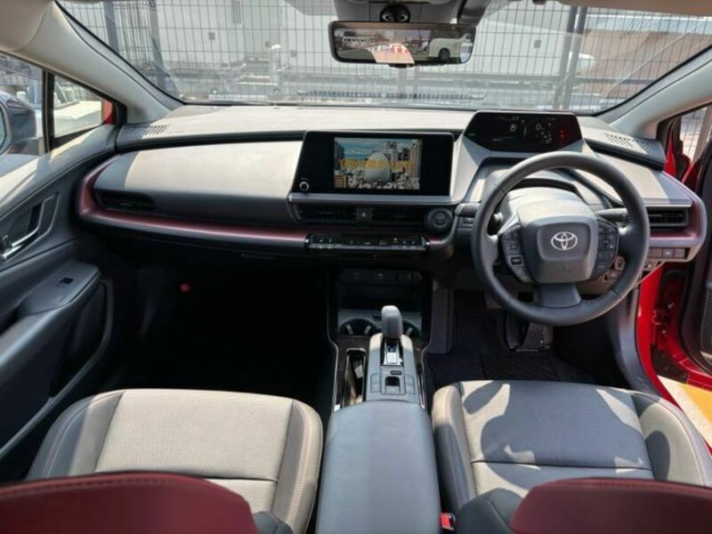 PRIUS PHV