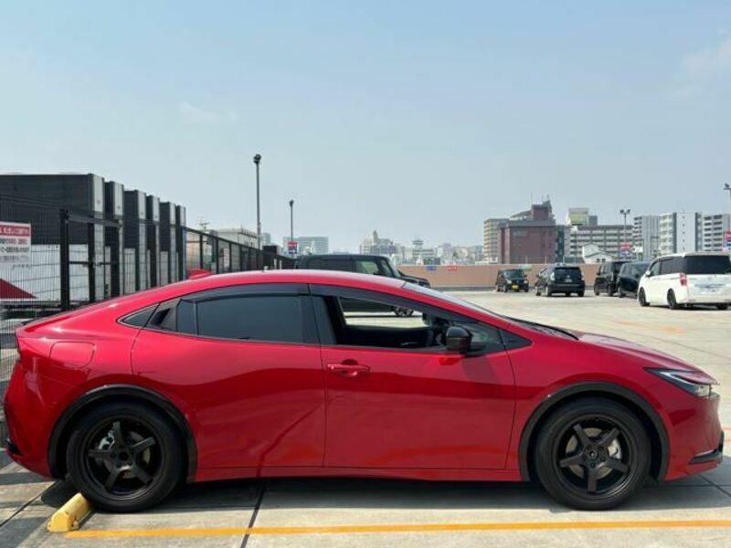 PRIUS PHV