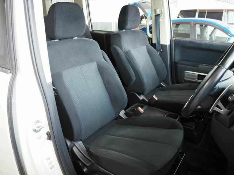 DELICA D5