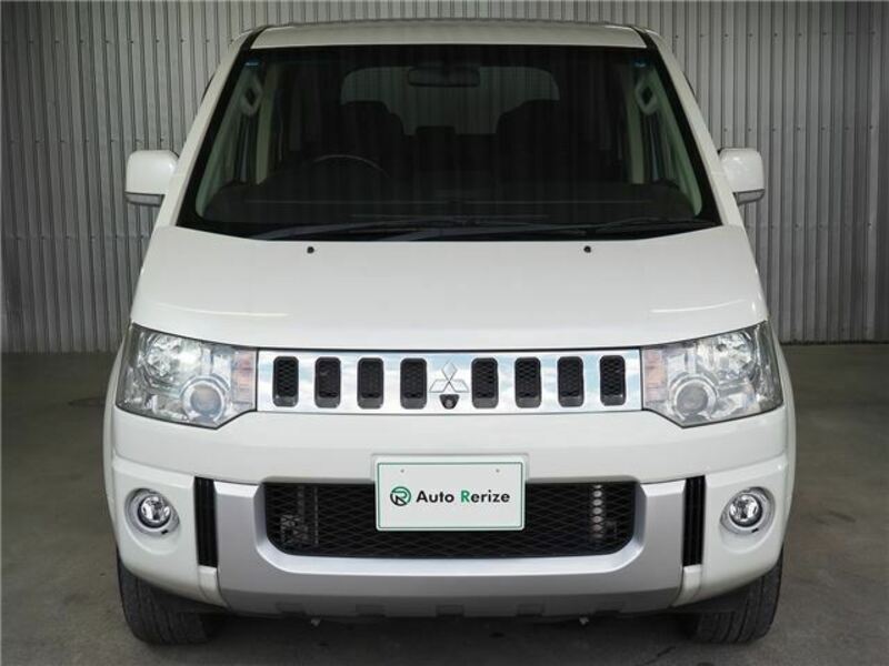 DELICA D5