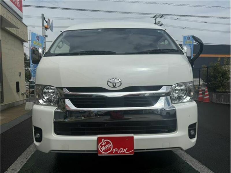 HIACE