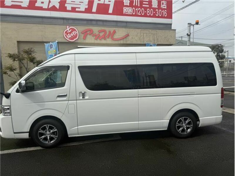 HIACE