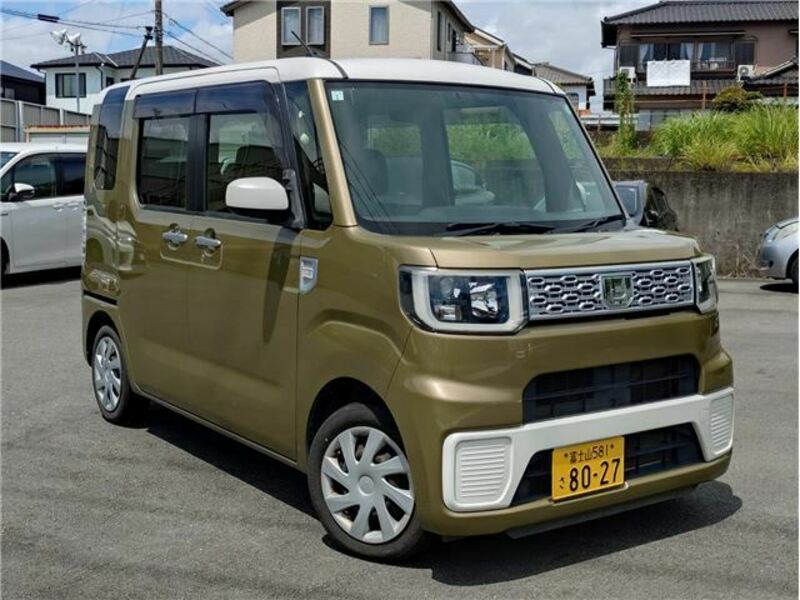 DAIHATSU WAKE