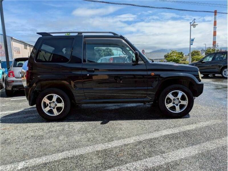 PAJERO MINI