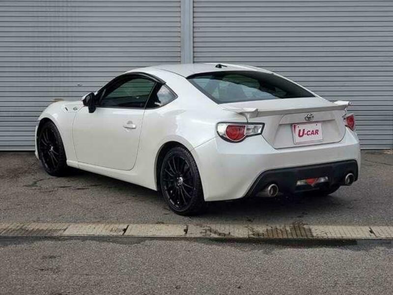 86
