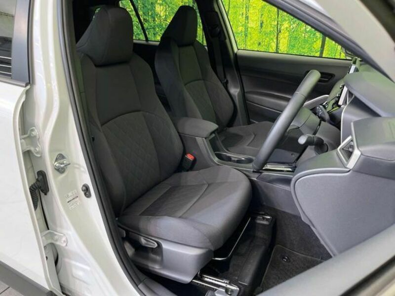 COROLLA CROSS