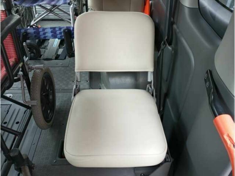 NV350 CARAVAN