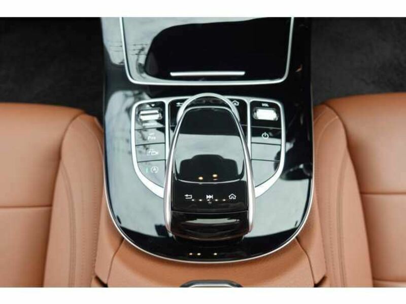 E-CLASS