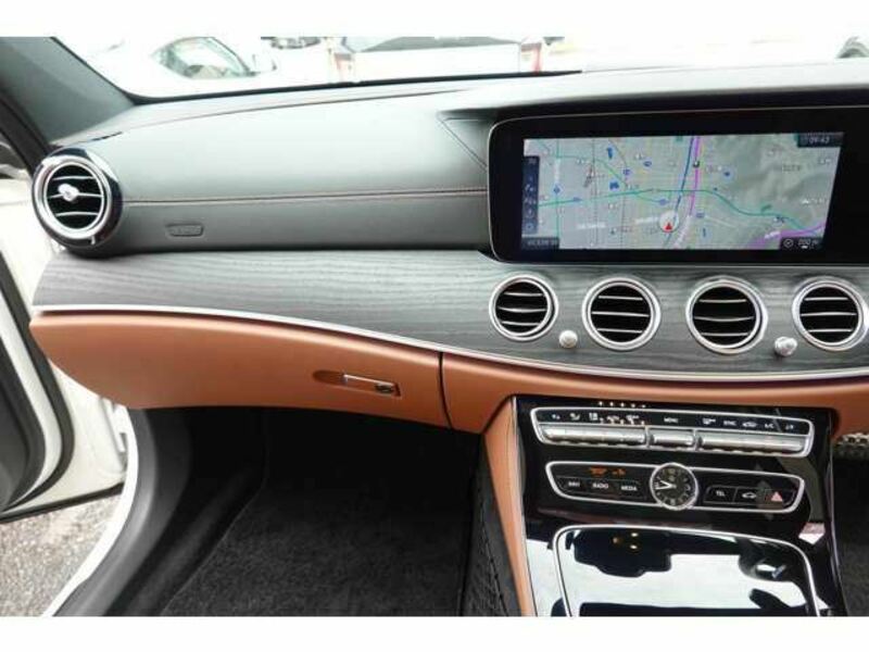 E-CLASS