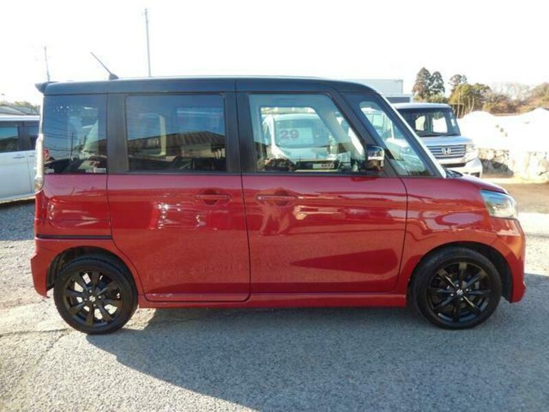 SPACIA CUSTOM