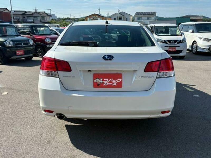 LEGACY B4
