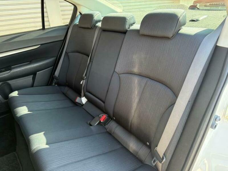 LEGACY B4