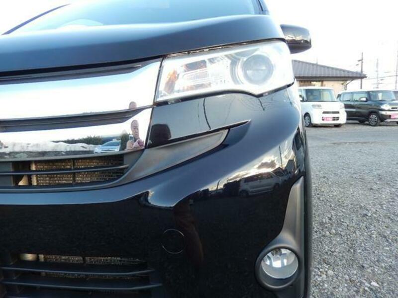 EK CUSTOM