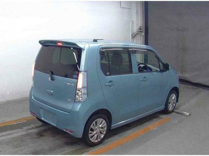 WAGON R