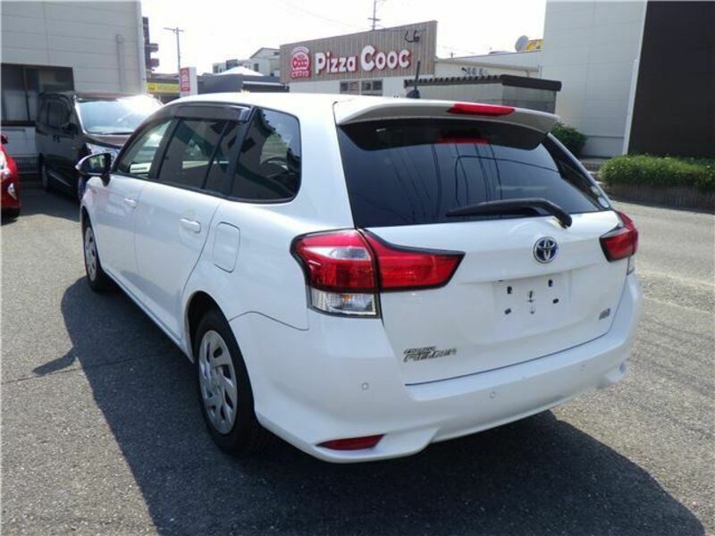 COROLLA FIELDER